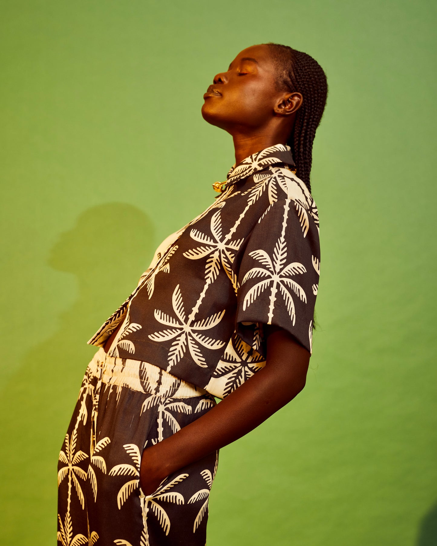 Abena Short Sleeve Shirt | Black White Tropical